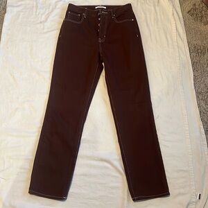 Jeans / loose on ankles for higher shoes